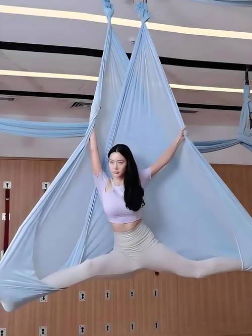 韩美女主播热午 秀场